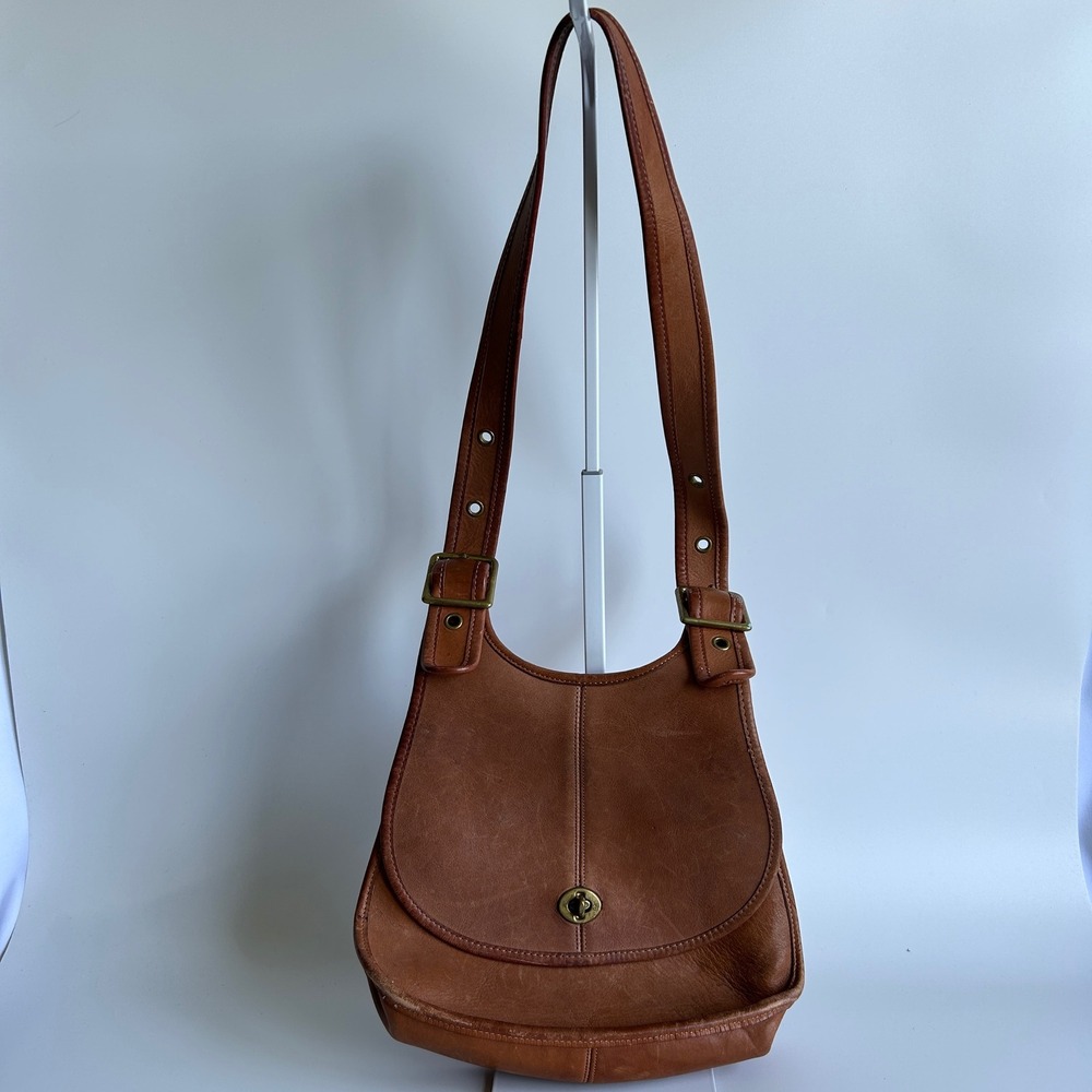 Coach Crescent Saddle 9235 British Tan Leather Shoulder Bag Good - Picture 2 of 14
